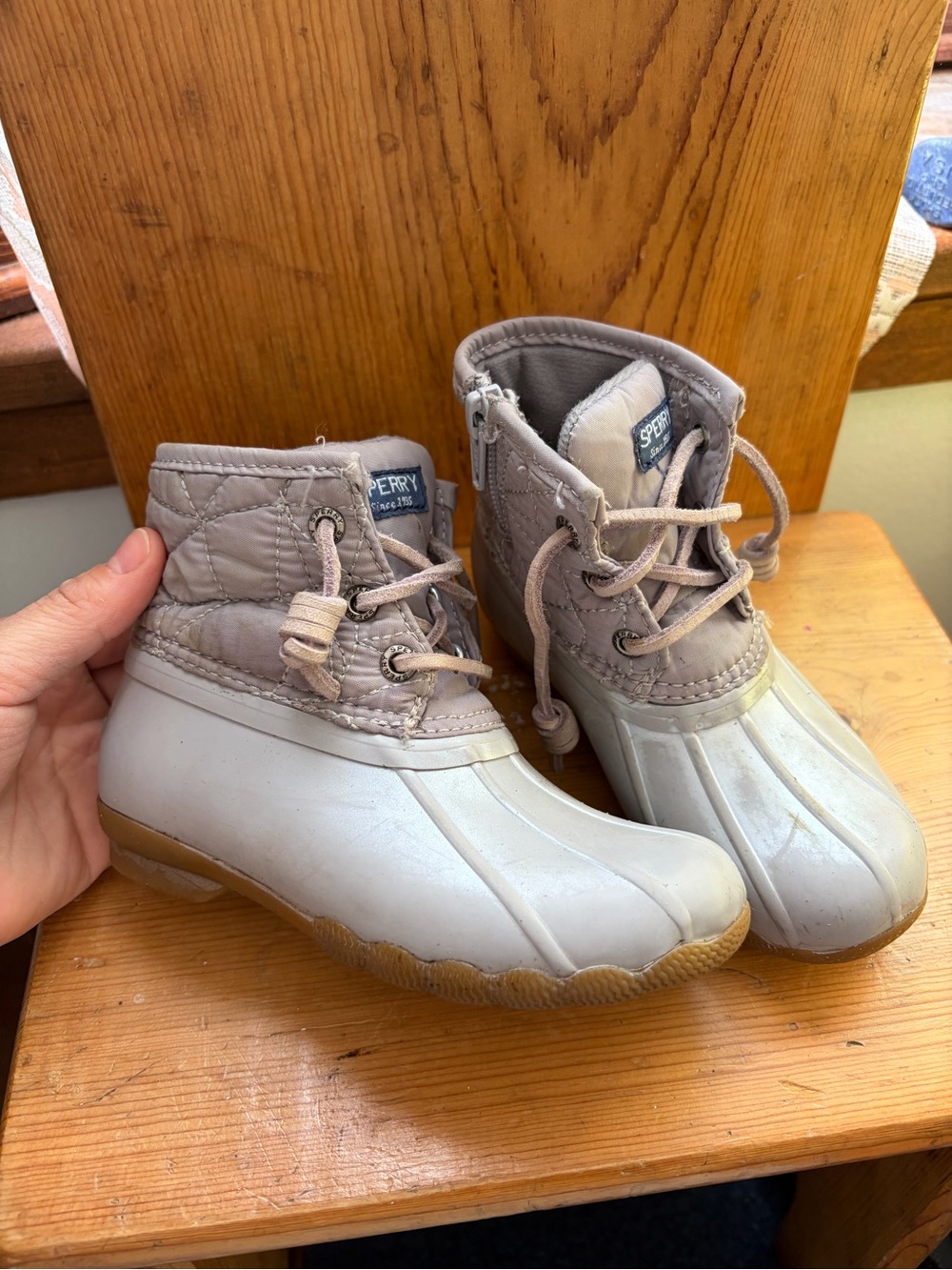 Sperry Kids light purple  Waterproof Duck Boots 9